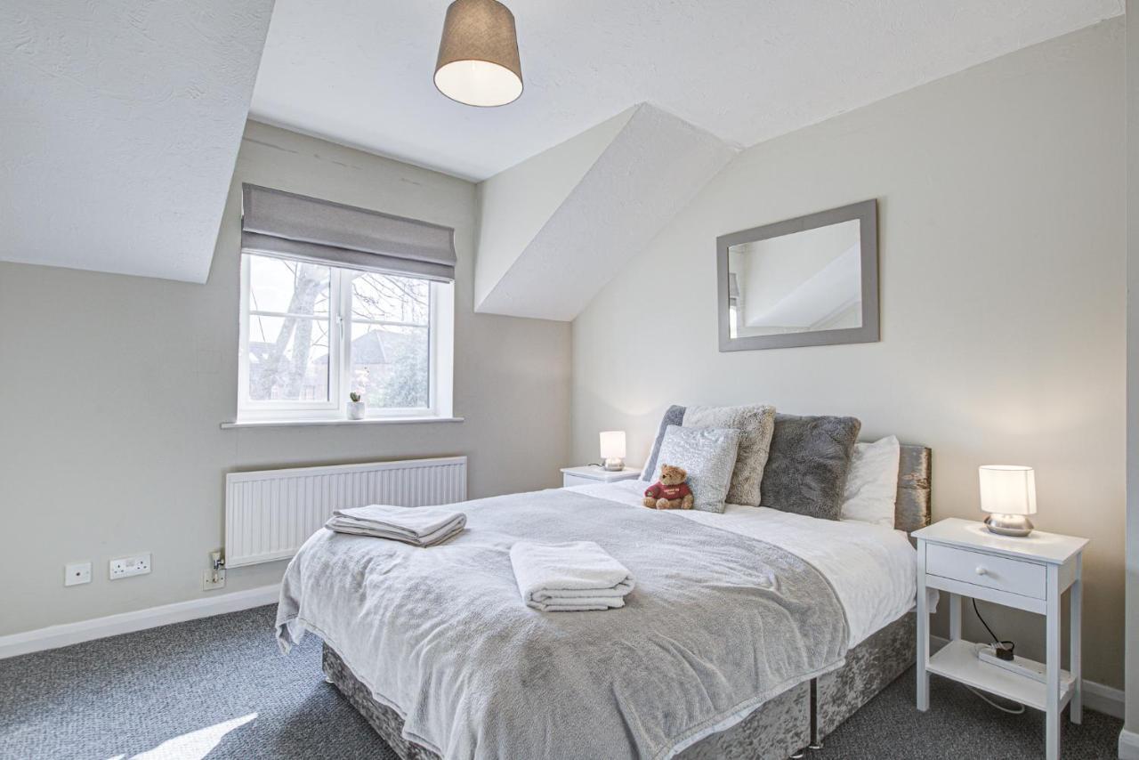 Windsor Burnham Ascot Haven Sleeps 4 Villa Slough Dış mekan fotoğraf
