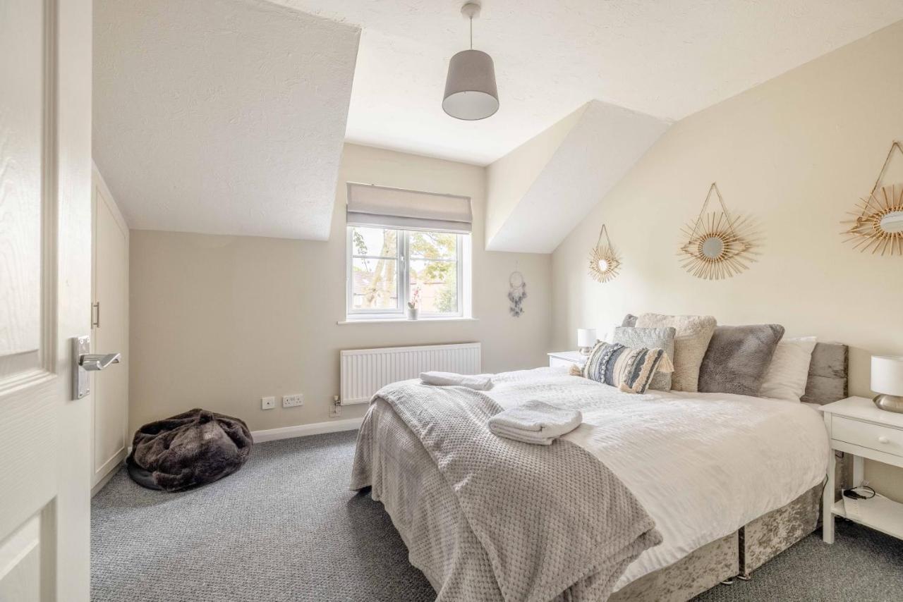 Windsor Burnham Ascot Haven Sleeps 4 Villa Slough Dış mekan fotoğraf