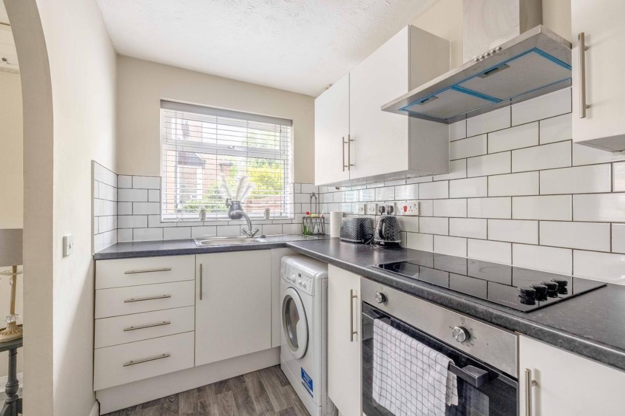 Windsor Burnham Ascot Haven Sleeps 4 Villa Slough Dış mekan fotoğraf